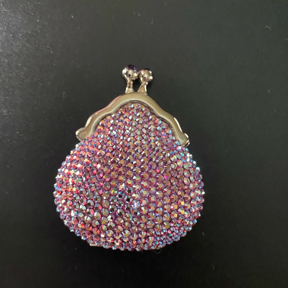 Judith Lieber crystal pill box - Picture 3 of 5